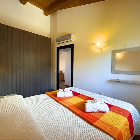 15 Minutes' Walk From Delle Rotonde Appartement